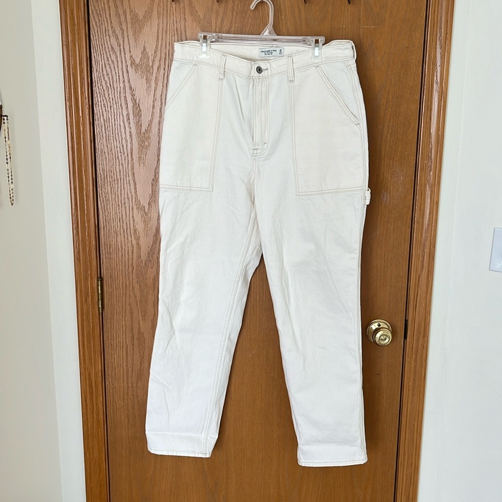 Abercrombie and Fitch the 90’s Straight Ultra High Rise Carpenter Style